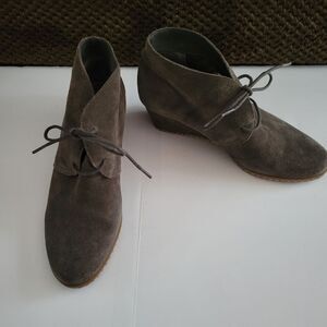 Franco Sarto suede lace up booties size 7.5 M leather upper lace up.